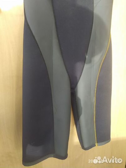 Гидрокостюм для серфинга