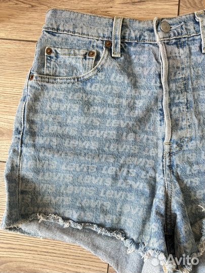 Джинсовые шорты levis