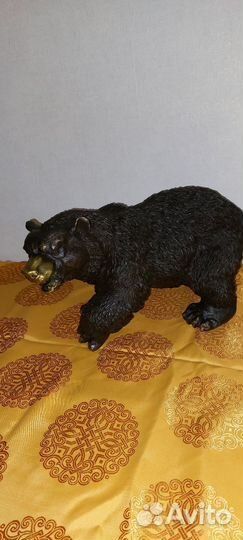 Бронзовая статуэтка Медведь