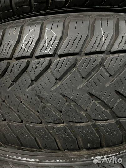 Goodyear UltraGrip SUV 255/60 R17