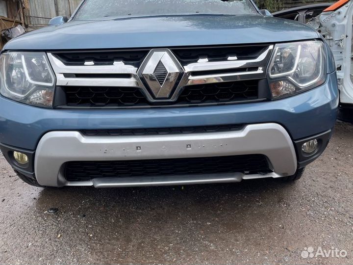 Кузов на запчасти Renault Duster 1