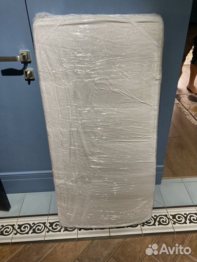 Детская кровать IKEA с ящиками и матрасом