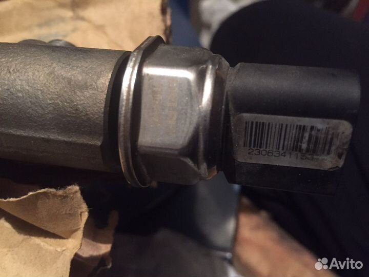 Топливная рампа Mercedes