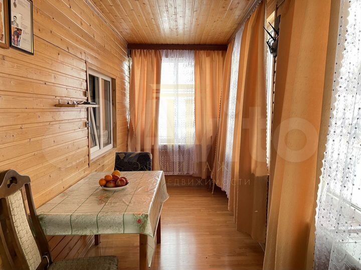 Дом 164,5 м² на участке 5,6 сот.