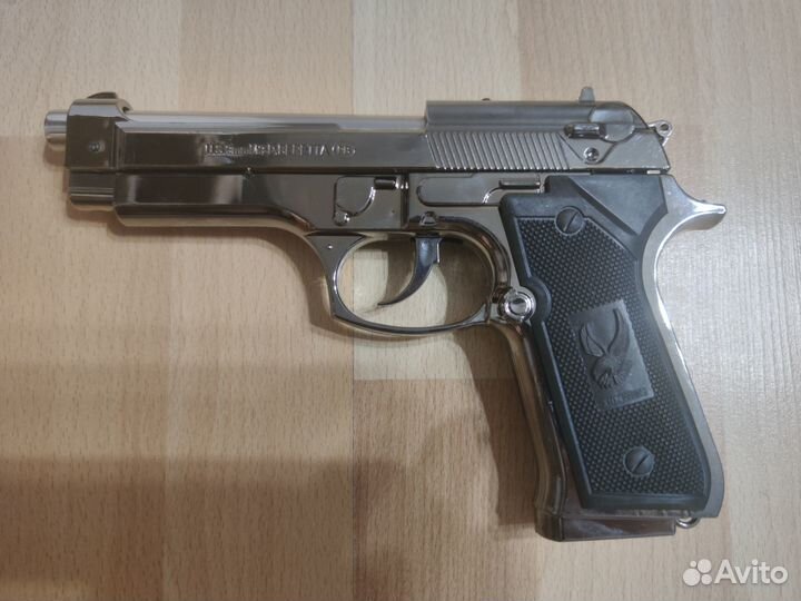 Зажигалка турбо пистолет новый
