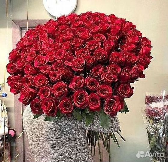 Высокие Розы с Доставкой