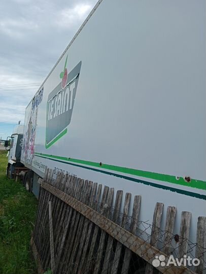 Полуприцеп изотермический