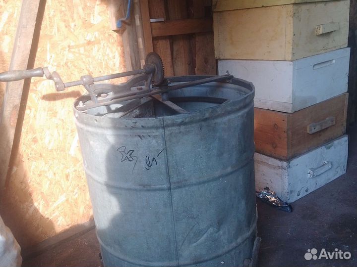 Медогонка бу 2 рамки