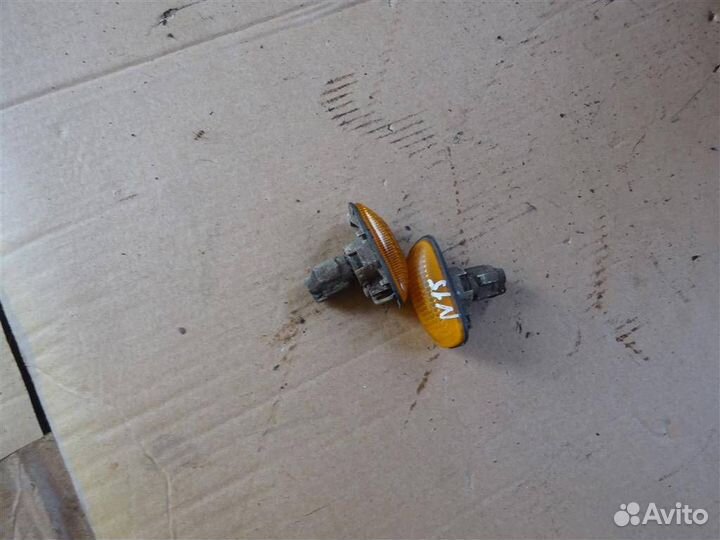 Повторитель поворота Nissan Almera N15 1995-2000