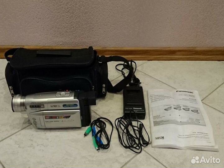 Видеокамера Panasonic nv-vz 10