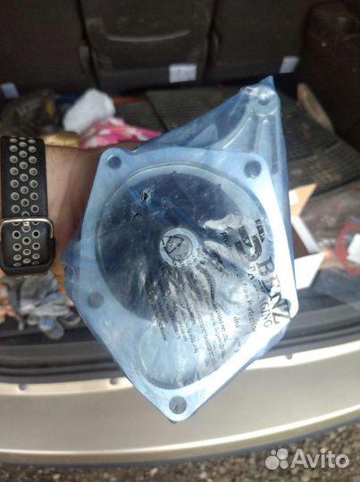 Помпа система охлаждения Renault