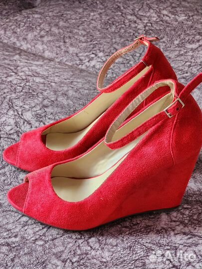 Босоножки женские 38 размер на платформе