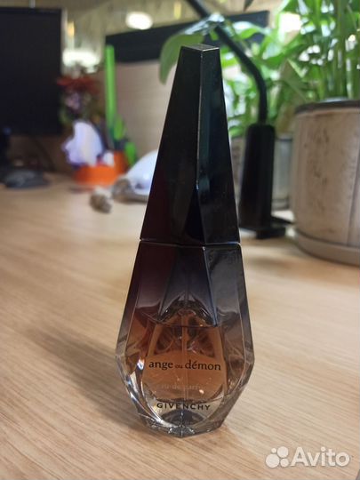 Givenchy парфюм Ange ou Demon Eau de Parfum