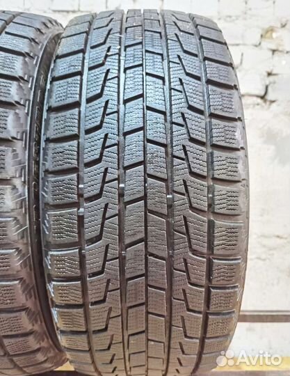 Bridgestone Blizzak Revo1 235/50 R17 96Q