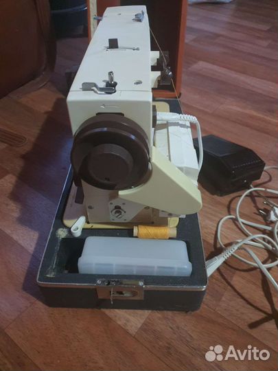 Швейная машина Veritas tur2