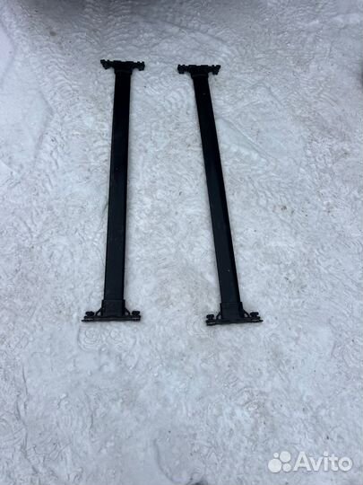 Оригинальные поперечные релинги TLC200 и LX570