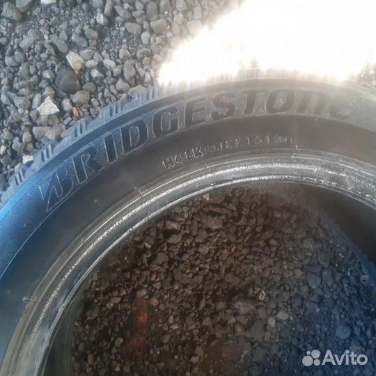 Bridgestone Blizzak Spike-01 205/55 R16