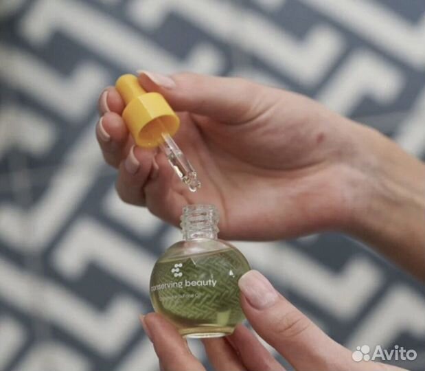 Успокаивающее защитное масло Conserving Beauty