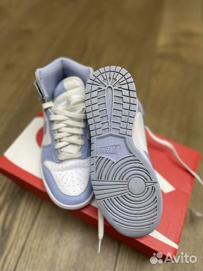 Кроссовки женские Nike dunk high