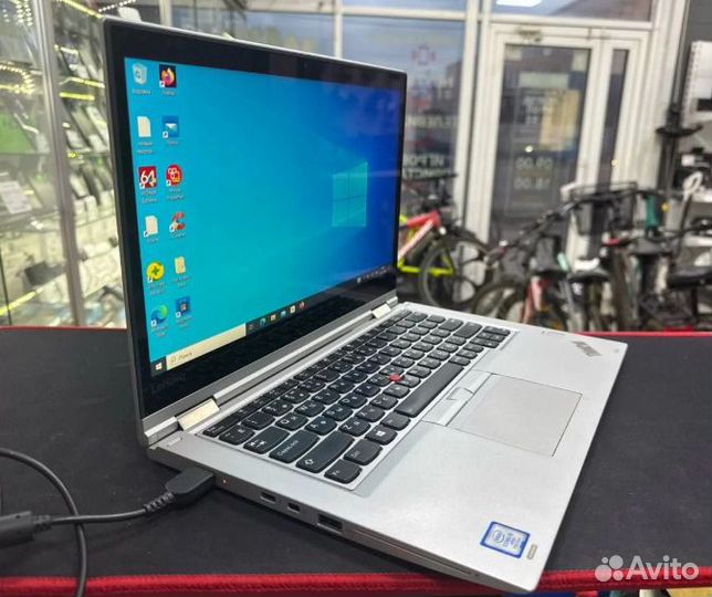 Ноутбук Lenovo yoga 370