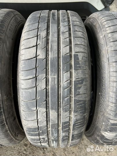 Triangle TH201 Sportex 225/45 R19