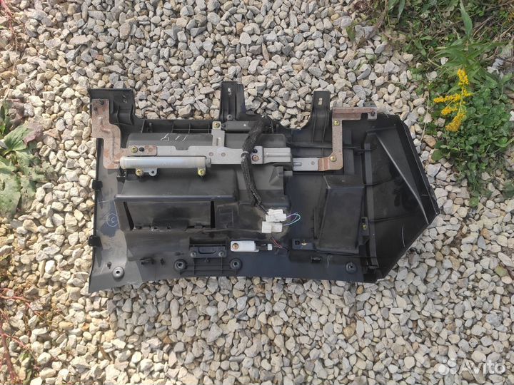 Бардачок Infiniti Fx35 S50 3.5 2004