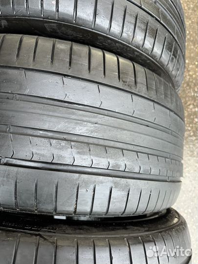 Pirelli P Zero PZ4 245/45 R19 и 275/40 R19 101Y