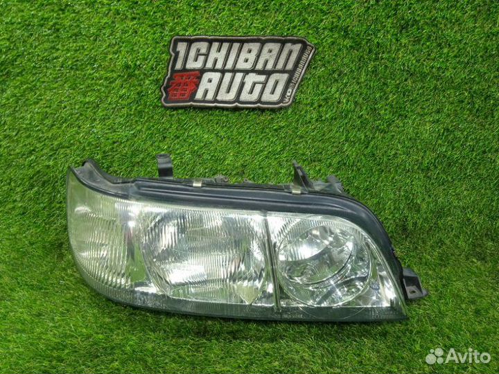 Фара передняя правая Nissan Cima FGY33