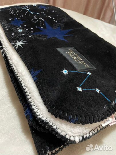 Плед Victoria’s Secret Pink