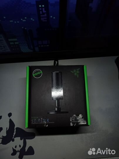 Микрофон Razer seiren x
