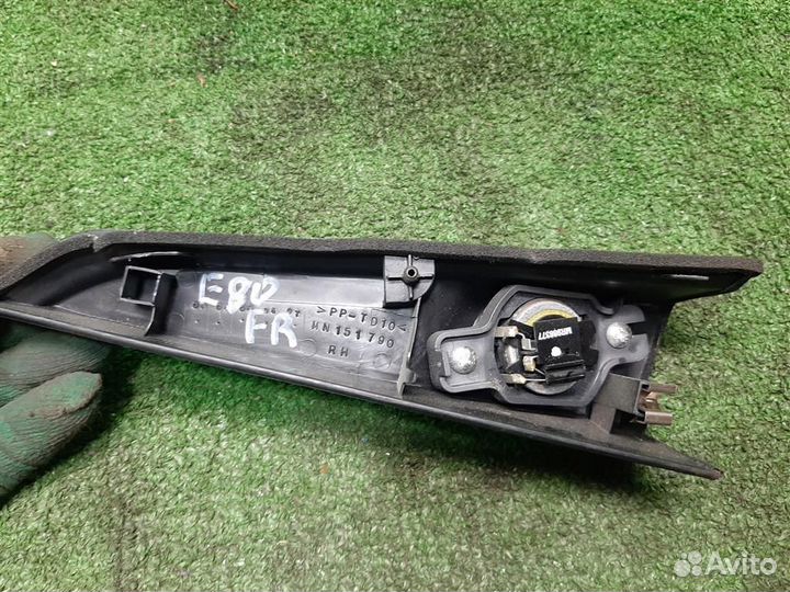 Динамик передней двери Mitsubishi Grandis 2008