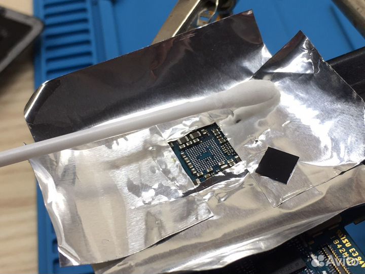 Ремонт iPhone/Samsung, замена дисплея/аккумулятора