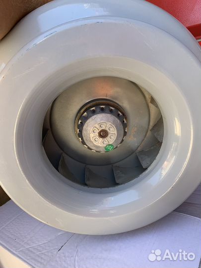 Вентилятор вытяжной канальный