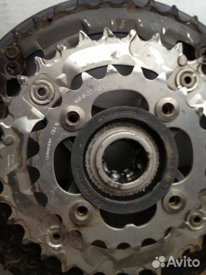 Система шатунов Shimano Alivio 42/32/22, каретка