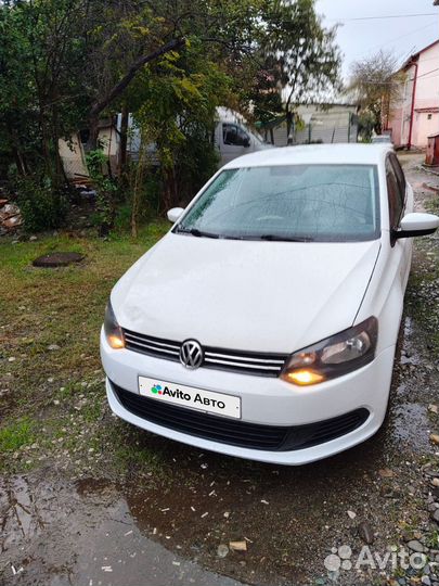 Volkswagen Polo 1.6 МТ, 2015, 302 000 км