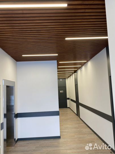 Алюминиевый потолок реечный кубообразный