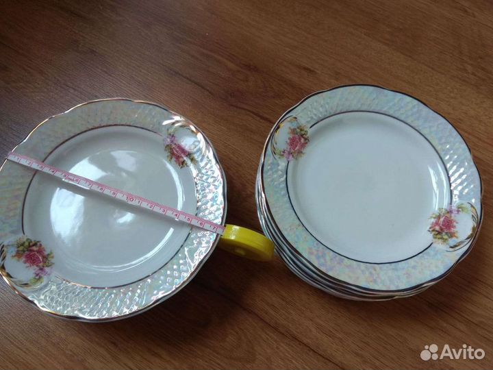 Тарелки новые