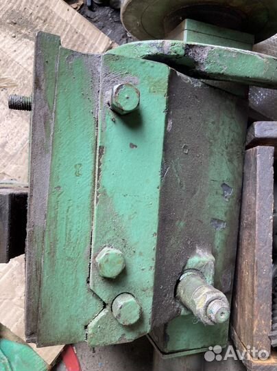 Задняя бабка иж