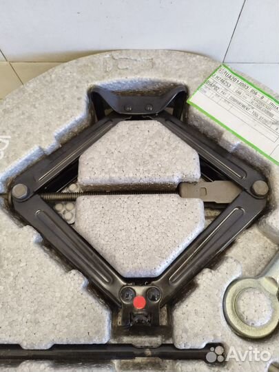 Ящик для инструментов Aveo (T300) 2011