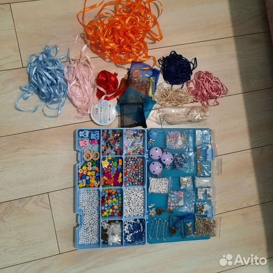 Бусины для рукоделия