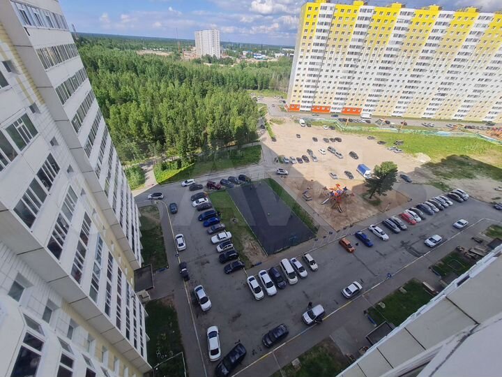 2-к. квартира, 90 м², 12/17 эт.
