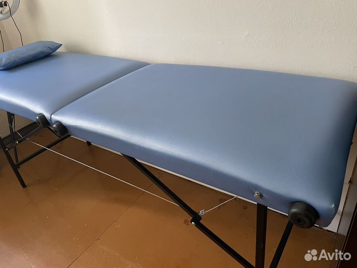 Косметологическая кушетка складная бронь