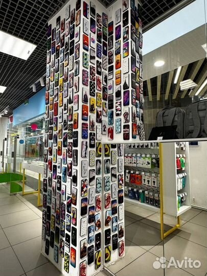 Настольная подставка для телефона