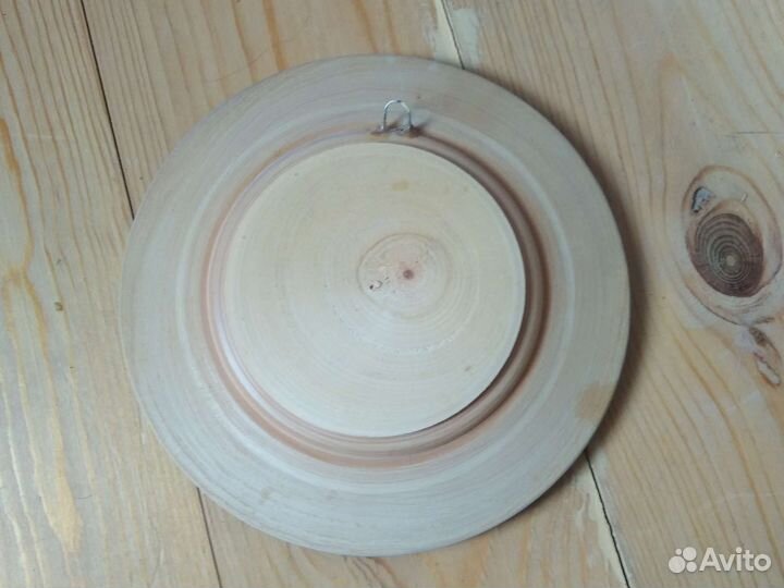 Деревянная тарелка на стену