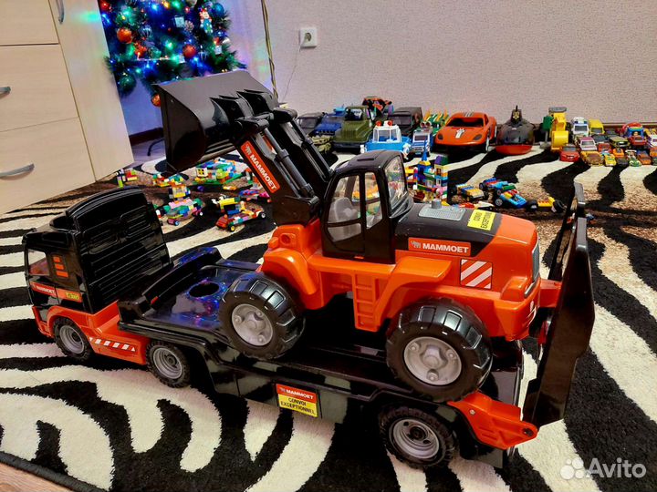 Автомобиль трейлер Полесье + трактор погрузчик