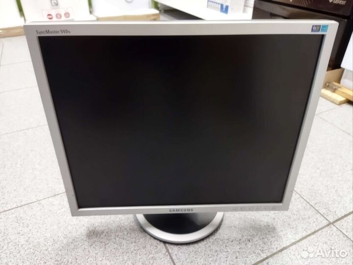 Монитор SamsungSyncMaster940N1280x1024
