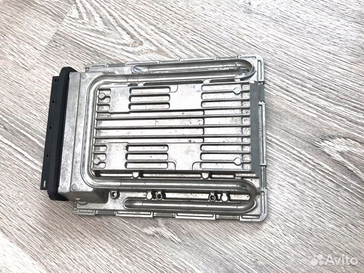 Эбу двигателем для BMW S63 б/у неисправный