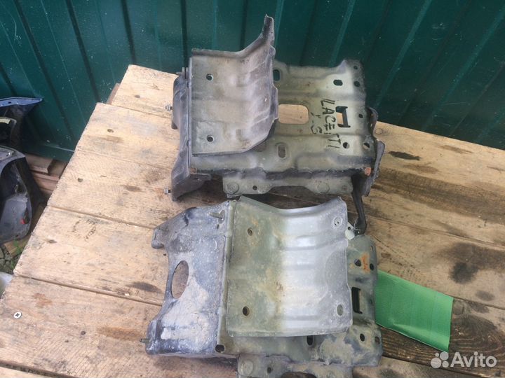 Площадка акб Chevrolet Lacetti