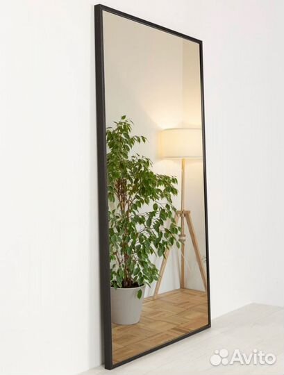 Зеркало прямоугольное в раме черного цвета 50*110с