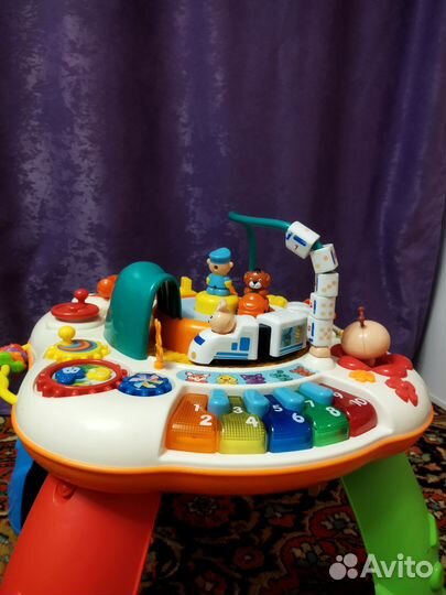Развивающий столик